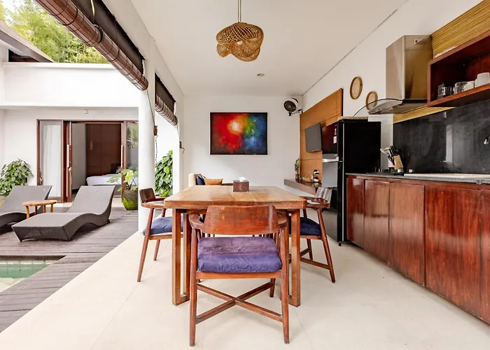 Villa Flora At Karuna Uppala Umalas *