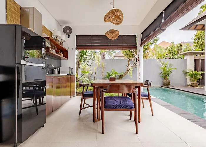 Villa Flora At Karuna Uppala Umalas *